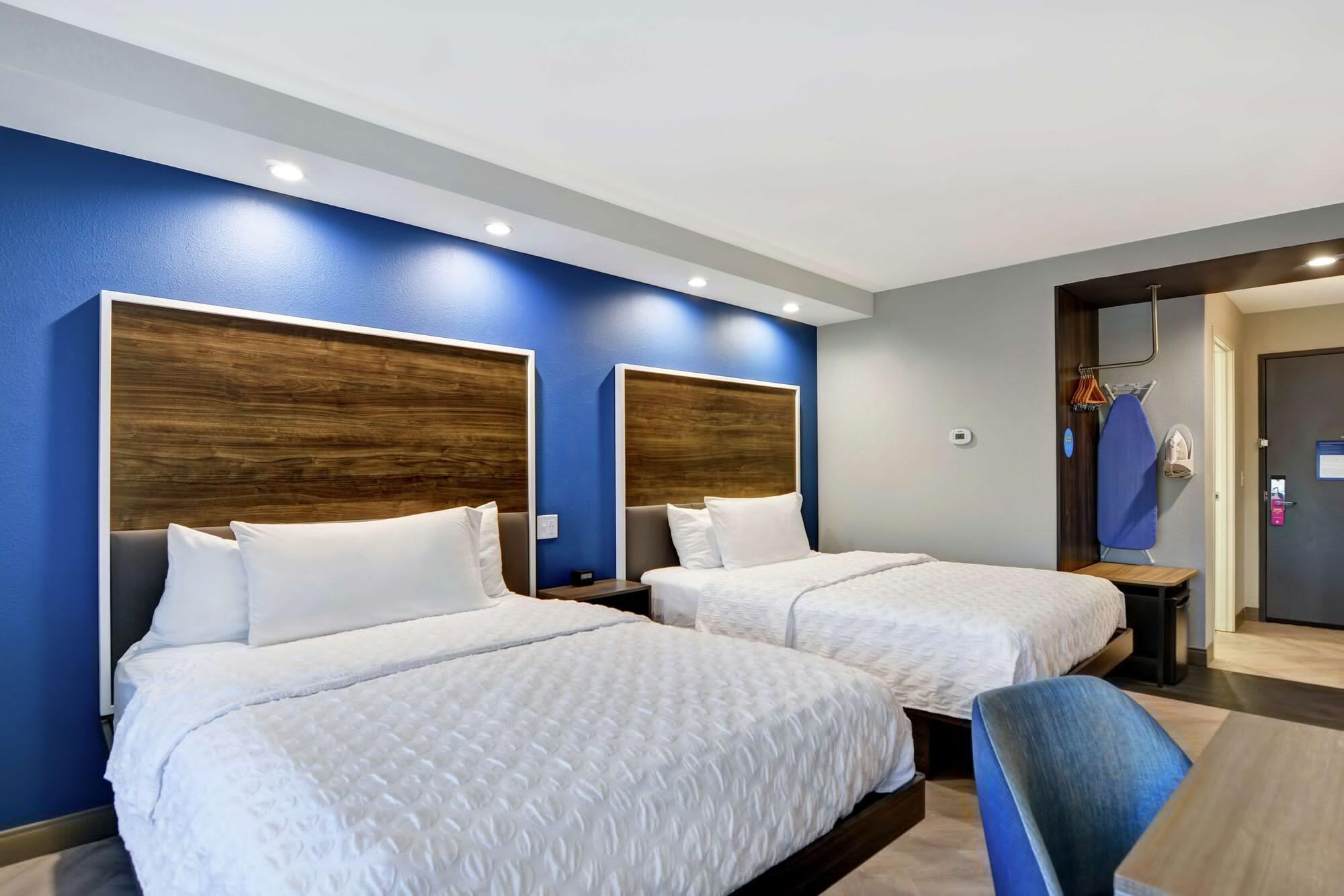 Hotel Tru By Hilton
